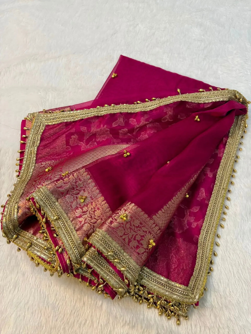 Ghungroo Tissue Silk Saree – Rich Floral Jacquard Border with Golden Ghungroo Detailing